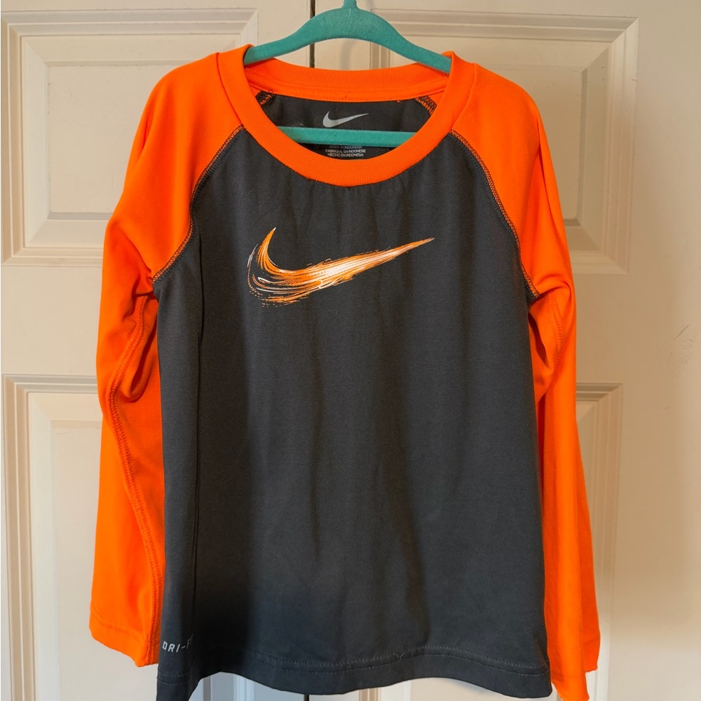 Nike Kids Long Sleeve Shirt in Orange and Black